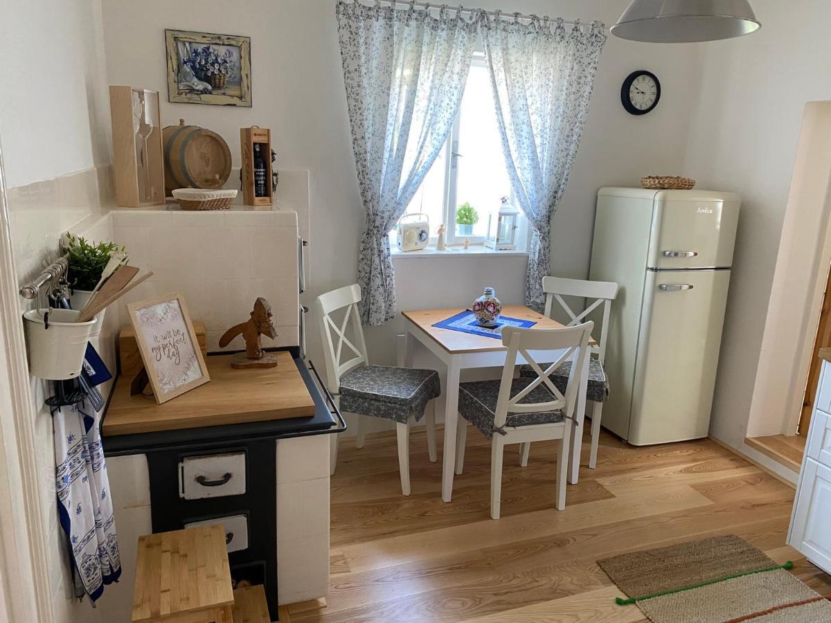 Nad Slovackym Sklipkem Villa Tupesy Eksteriør bilde